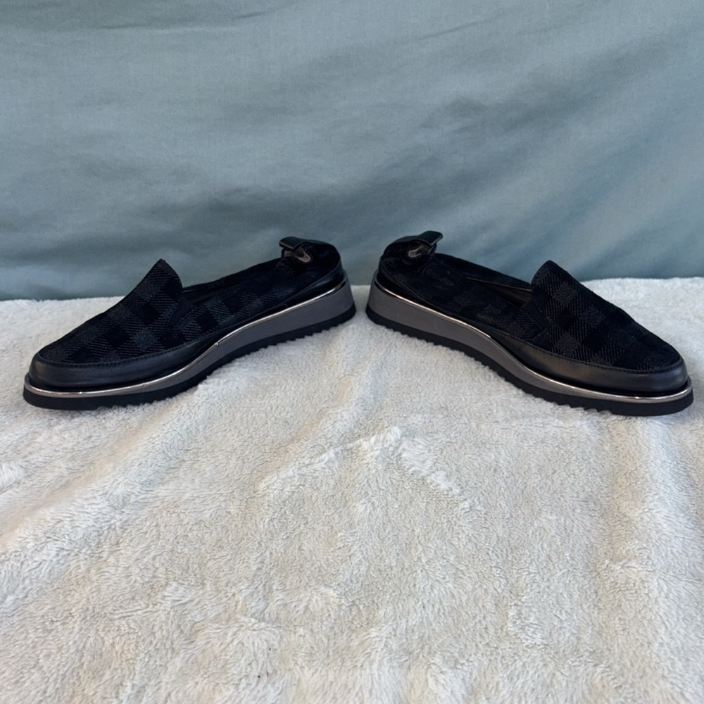 NWOT Ron White Women's Naverina Slip on Sneakers Loafes Sz 37 Tartan Plaid Black - Picture 2 of 8